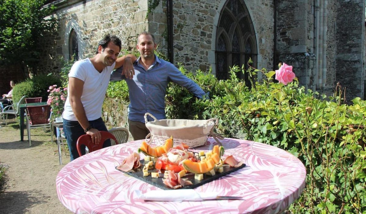 25073-200729185713078-0