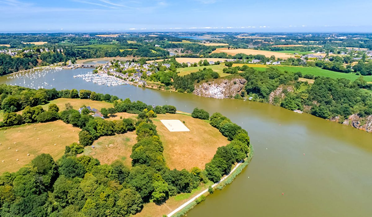 84-dinan-2019-hd-1120x680