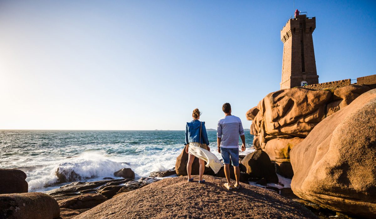 Perros-guirec_2020-08_phare-ploumanach_oeil-de-paco